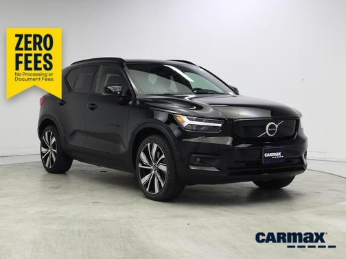 Black 2022 Volvo XC40 Recharge Pure Electric P8 Twin Plus