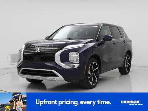 2023 Mitsubishi Outlander SE