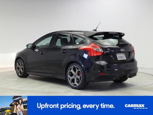 Black 2014 Ford Focus ST