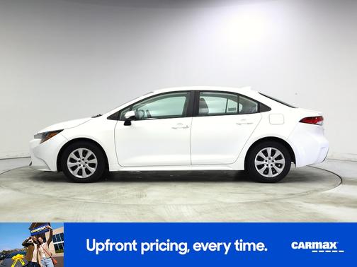 White 2021 Toyota Corolla LE