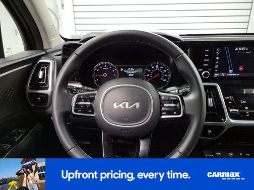 Black 2022 Kia Sorento SX