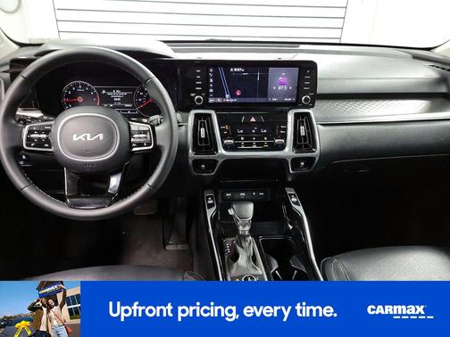 Black 2022 Kia Sorento SX