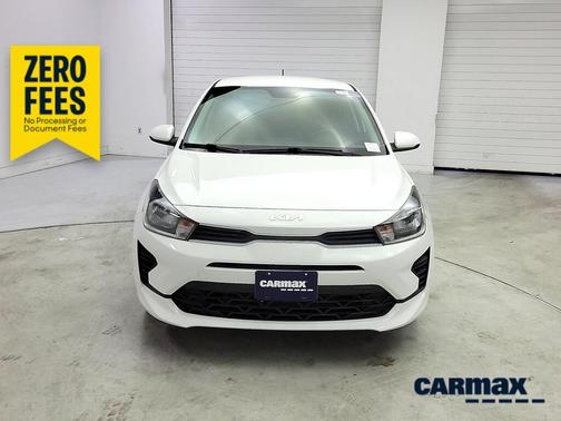 White 2022 Kia Rio S