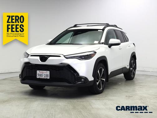 White 2023 Toyota Corolla Cross Hybrid XSE