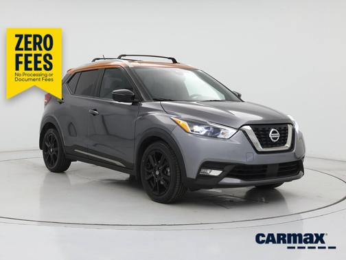 Gray 2020 Nissan Kicks SR