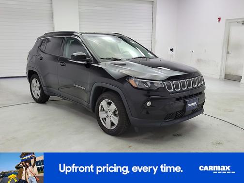 Black 2022 Jeep Compass Latitude