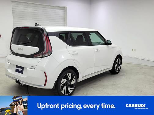 White 2024 Kia Soul GT-Line