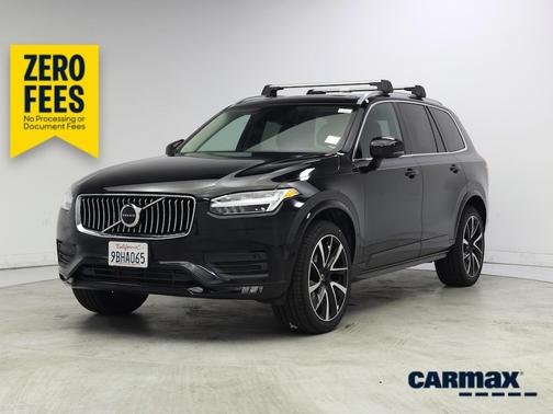 Black 2022 Volvo XC90 T6 Momentum