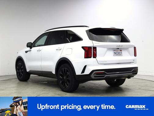White 2023 Kia Sorento SX Prestige