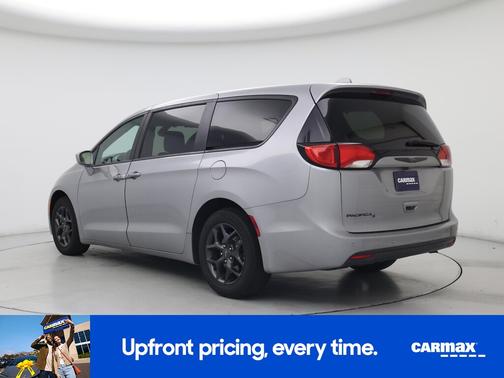 Gray 2020 Chrysler Pacifica Touring