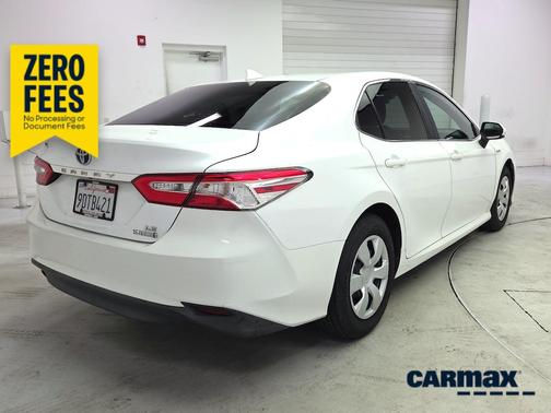 White 2019 Toyota Camry Hybrid LE