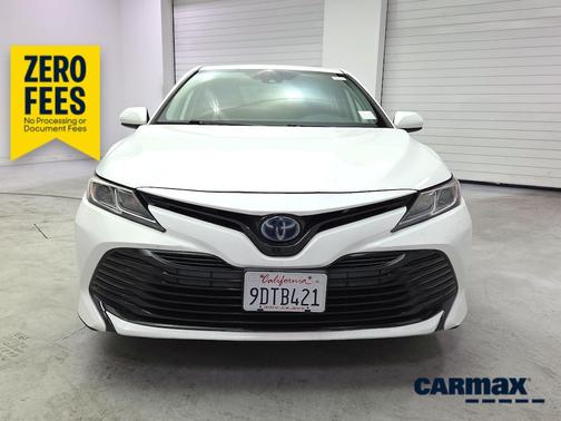 White 2019 Toyota Camry Hybrid LE