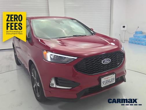 Black 2023 Ford Edge ST