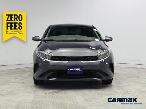 Gray 2024 Kia Forte LXS