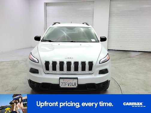 White 2016 Jeep Cherokee Sport