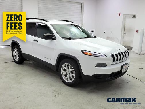 White 2016 Jeep Cherokee Sport
