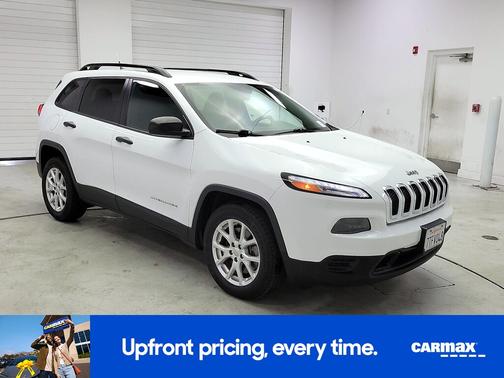 White 2016 Jeep Cherokee Sport