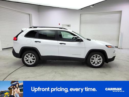 White 2016 Jeep Cherokee Sport