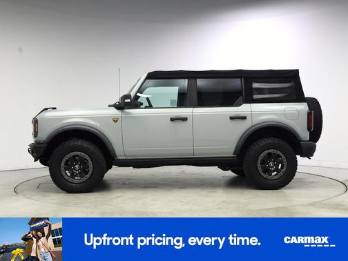 2022 Ford Bronco Badlands