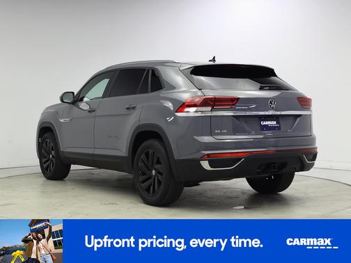 2022 Volkswagen Atlas Cross Sport SE w/Tech