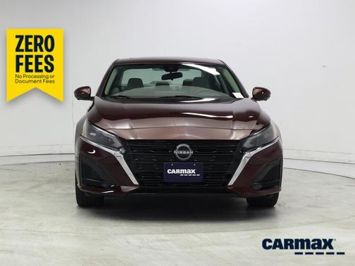 Burgundy 2024 Nissan Altima SL