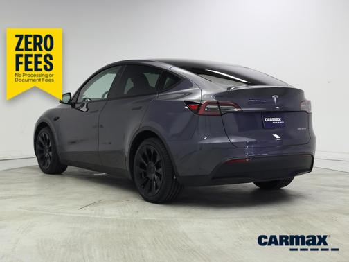 Gray 2023 Tesla Model Y Long Range