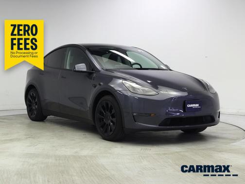 Gray 2023 Tesla Model Y Long Range
