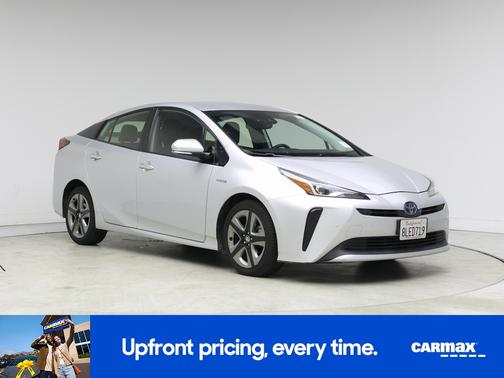 2019 Toyota Prius XLE
