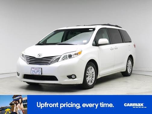 2016 Toyota Sienna XLE