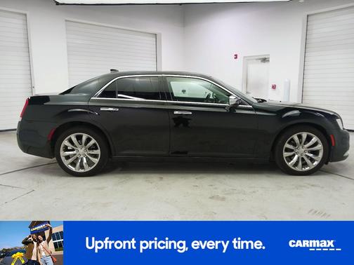 Black 2017 Chrysler 300 C