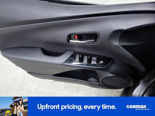 2019 Toyota Prius LE