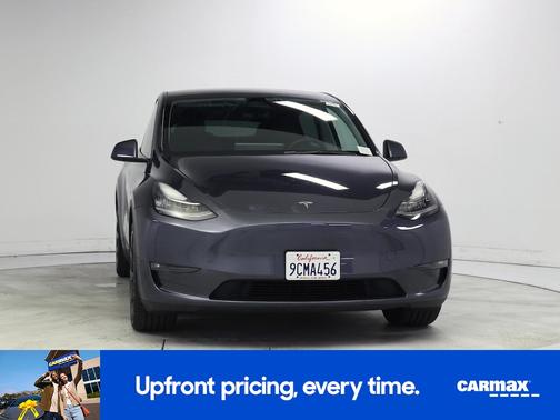 Gray 2022 Tesla Model Y Long Range