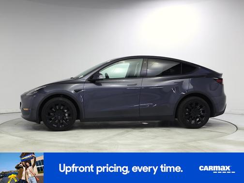 Gray 2022 Tesla Model Y Long Range