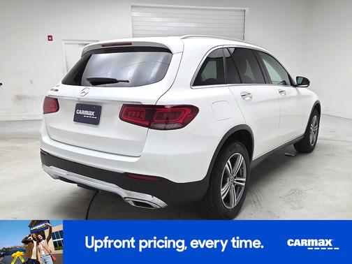 White 2021 Mercedes-Benz GLC 300