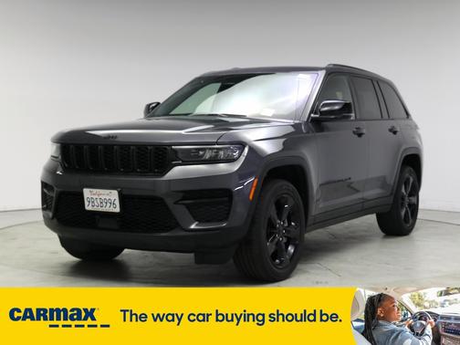 2022 Jeep Grand Cherokee Altitude