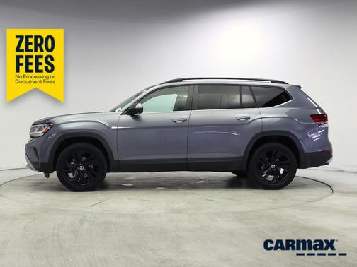Gray 2022 Volkswagen Atlas SE w/Tech