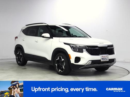 Pearl 2024 Kia Seltos EX