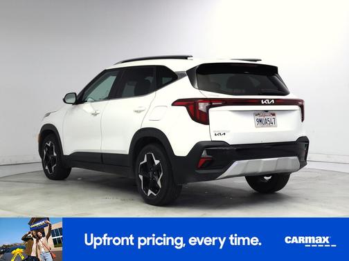 Pearl 2024 Kia Seltos EX