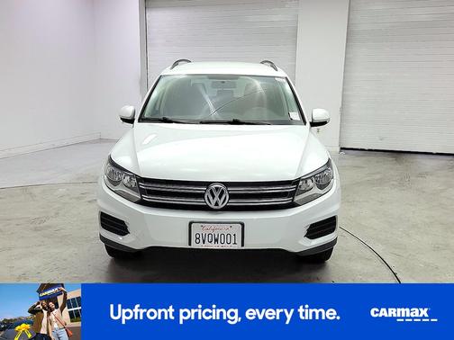 White 2017 Volkswagen Tiguan Limited