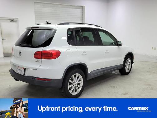 White 2017 Volkswagen Tiguan Limited