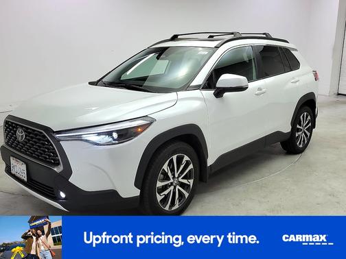White 2023 Toyota Corolla Cross XLE