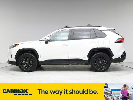 2022 Toyota RAV4 Hybrid SE