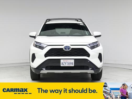 2022 Toyota RAV4 Hybrid SE