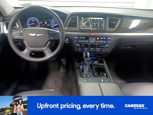 Pearl 2017 Genesis G80