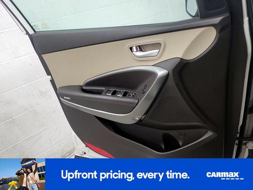 2018 Hyundai SANTA FE SE