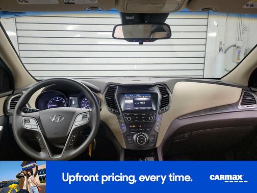 2018 Hyundai SANTA FE SE