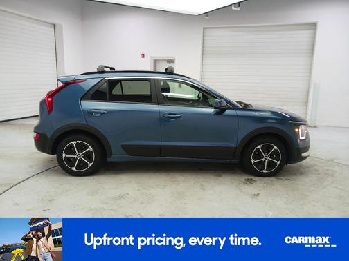 Blue 2023 Kia Niro Plug-In Hybrid EX