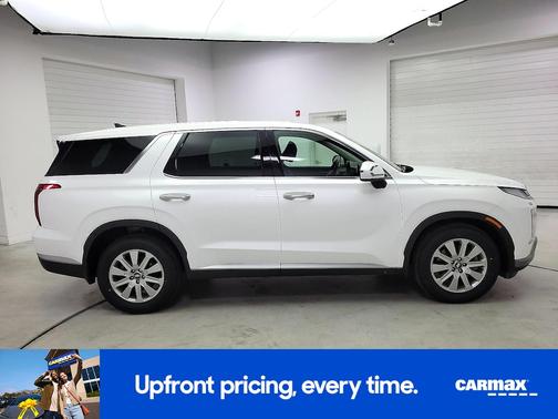 2023 Hyundai PALISADE SE