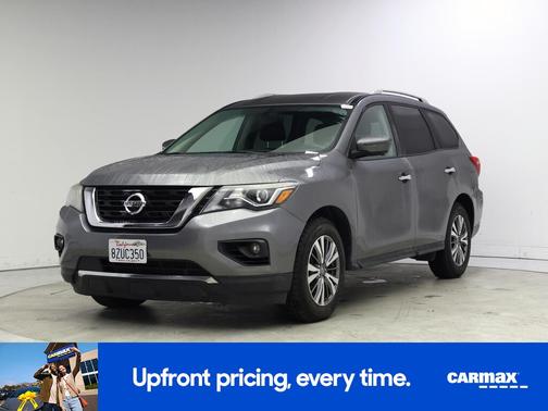 2020 Nissan Pathfinder SL