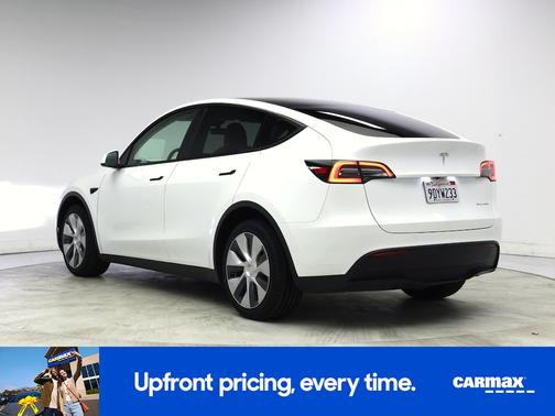 White 2023 Tesla Model Y Long Range